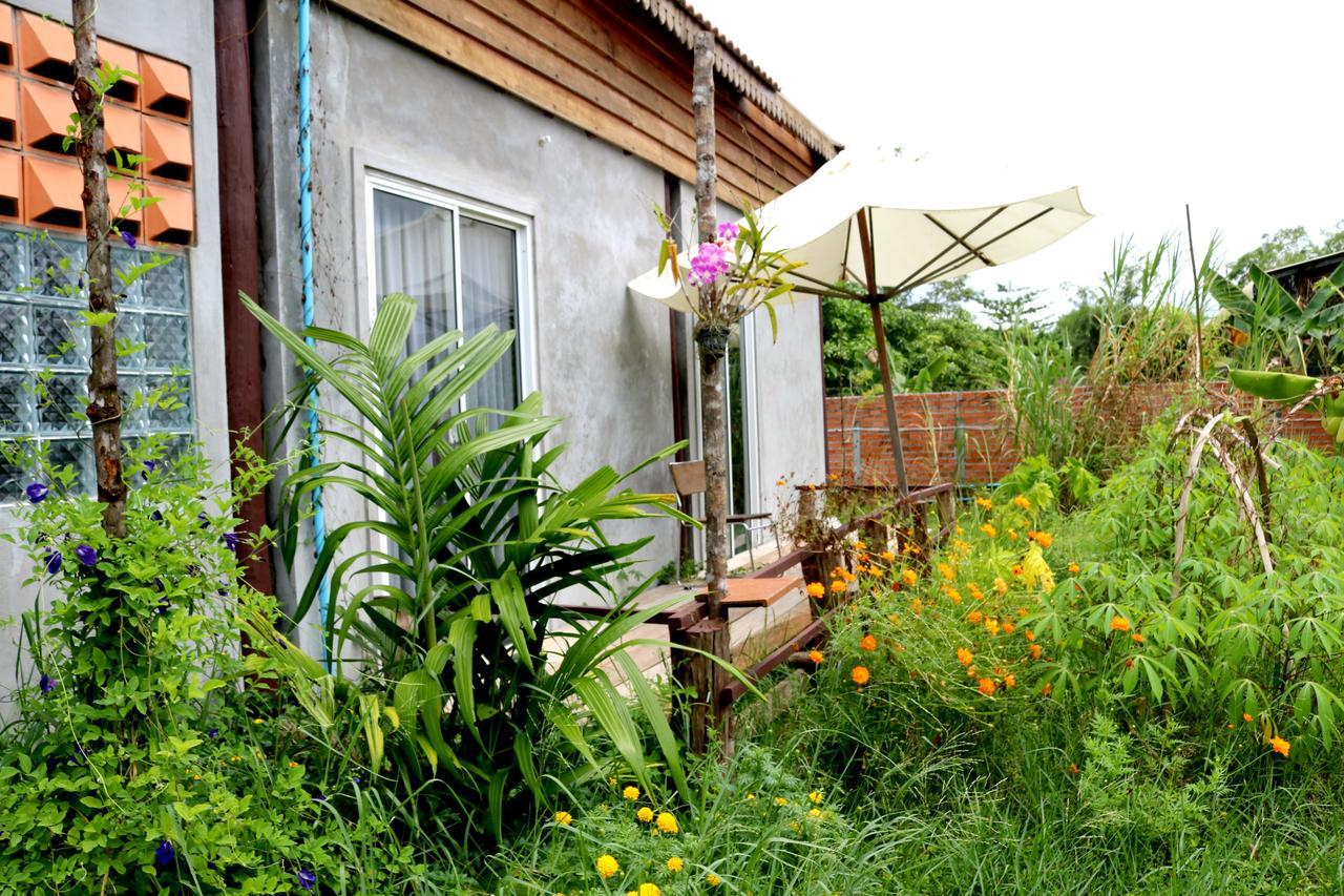 Urban Farmhouse Сиемрип Экстерьер фото