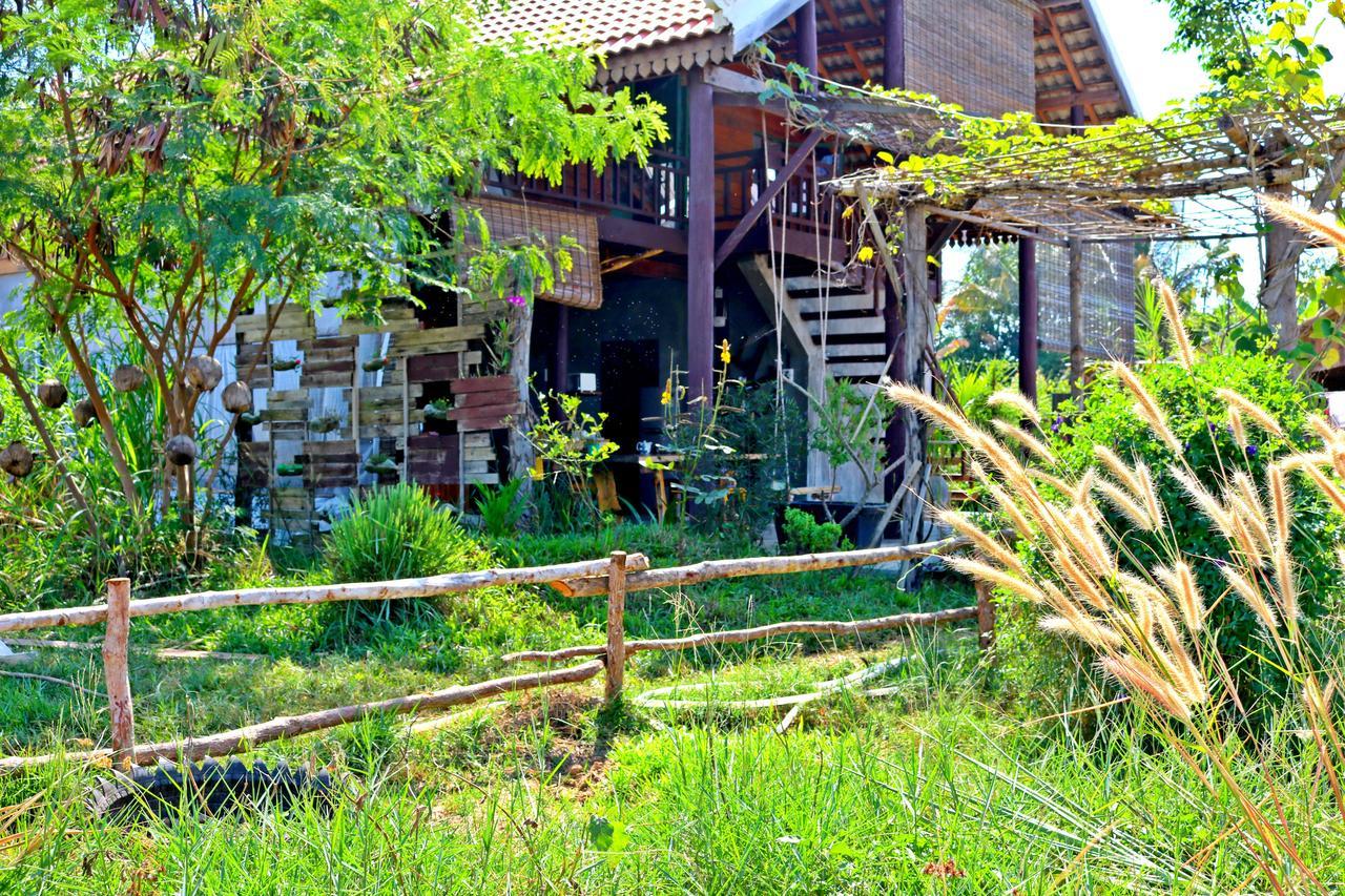 Urban Farmhouse Сиемрип Экстерьер фото